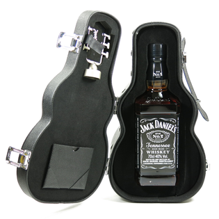 Whisky Jack Daniels Gitara 40% 0,7l